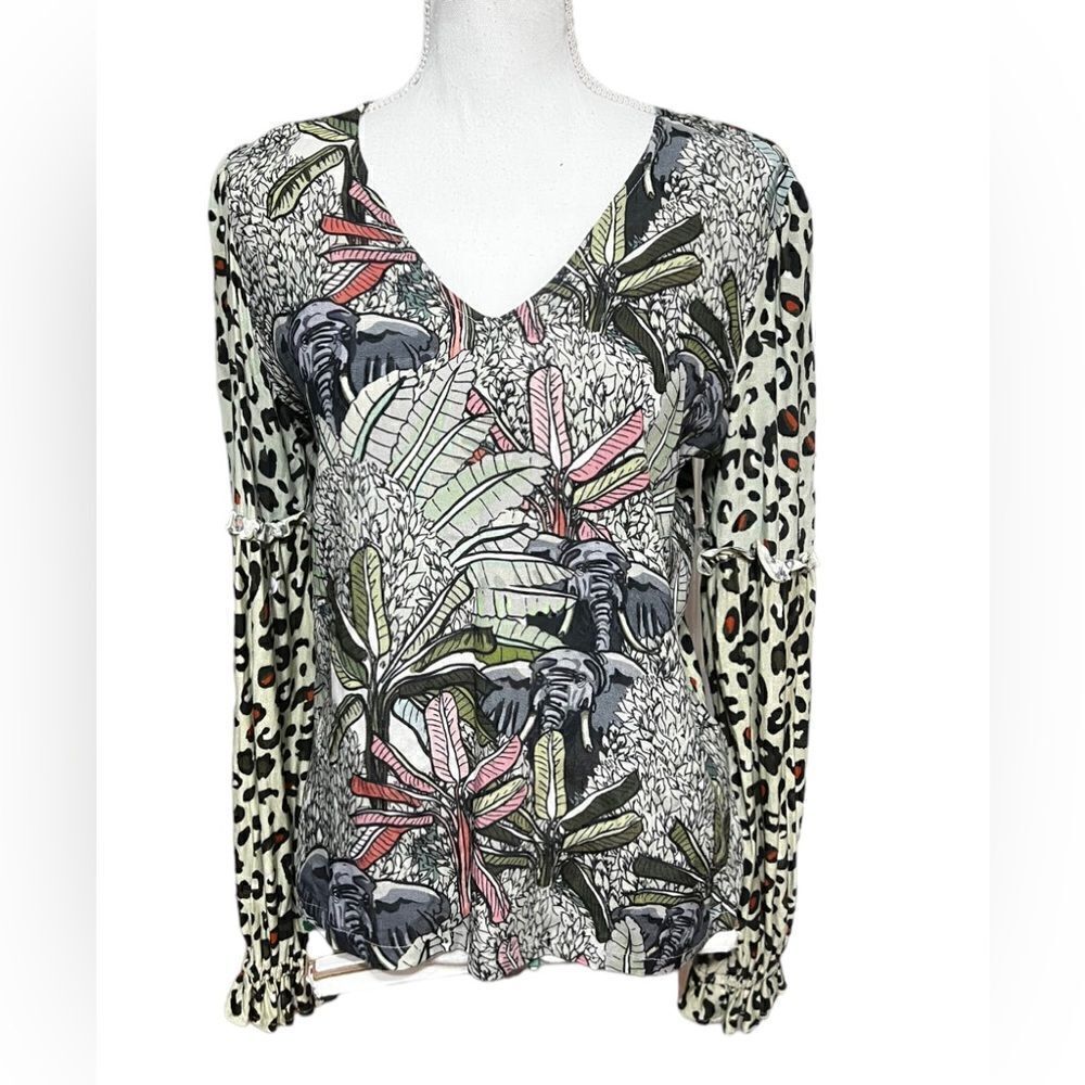 Anthropologie Bl^nk‎ London Sibley V-neck Leopard + Elephant Top Medium
